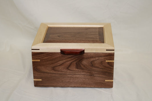 Keepsake Box from DB WoodWorks